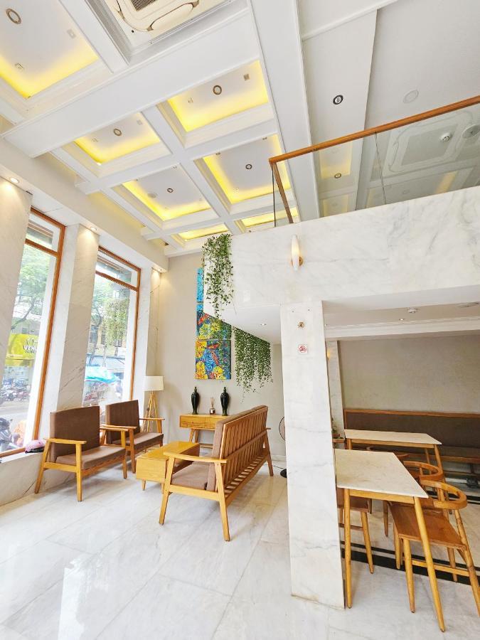 Hotel Hoa 2*