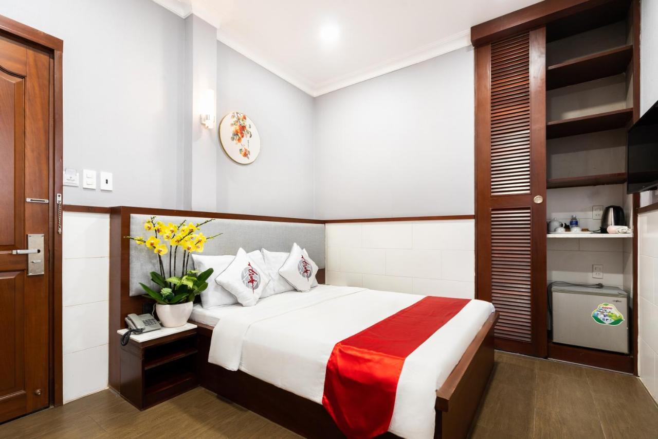 Hoa Ho Chi Minh City
