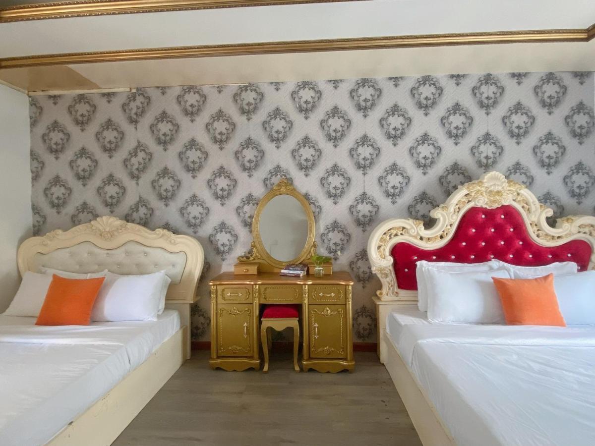 Crowne Bui Vien Hotel 2*