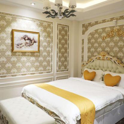 Enjoy 2 Ho Chi Minh City