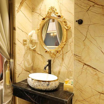 Enjoy 2 Hotel Ho Chi Minh City