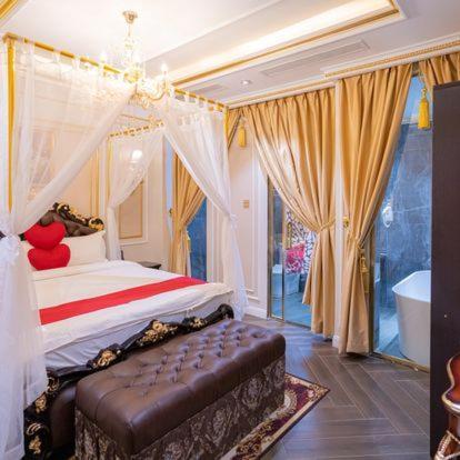 Hotel Enjoy 2 Ho Chi Minh City