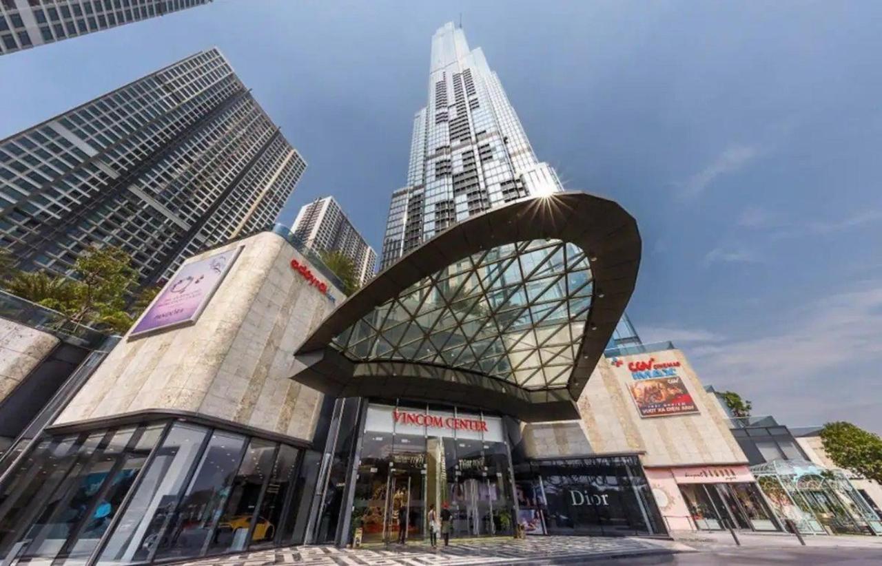 House - Landmark 81 Tower *