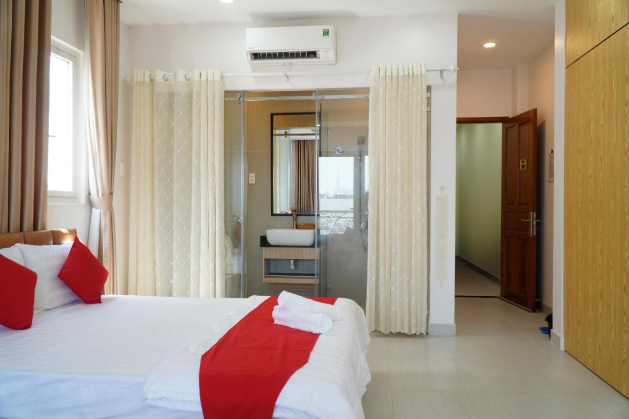 Hotel Hoa Huynh *