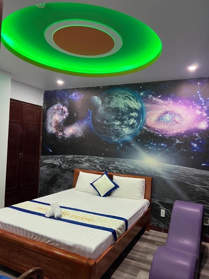 Khach San Tien Thang Khách sạn hẻo lánh TP. Hồ Chí Minh