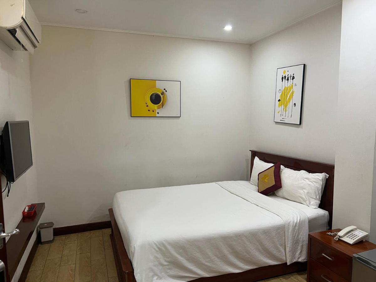 Thanh Vinh & 4*