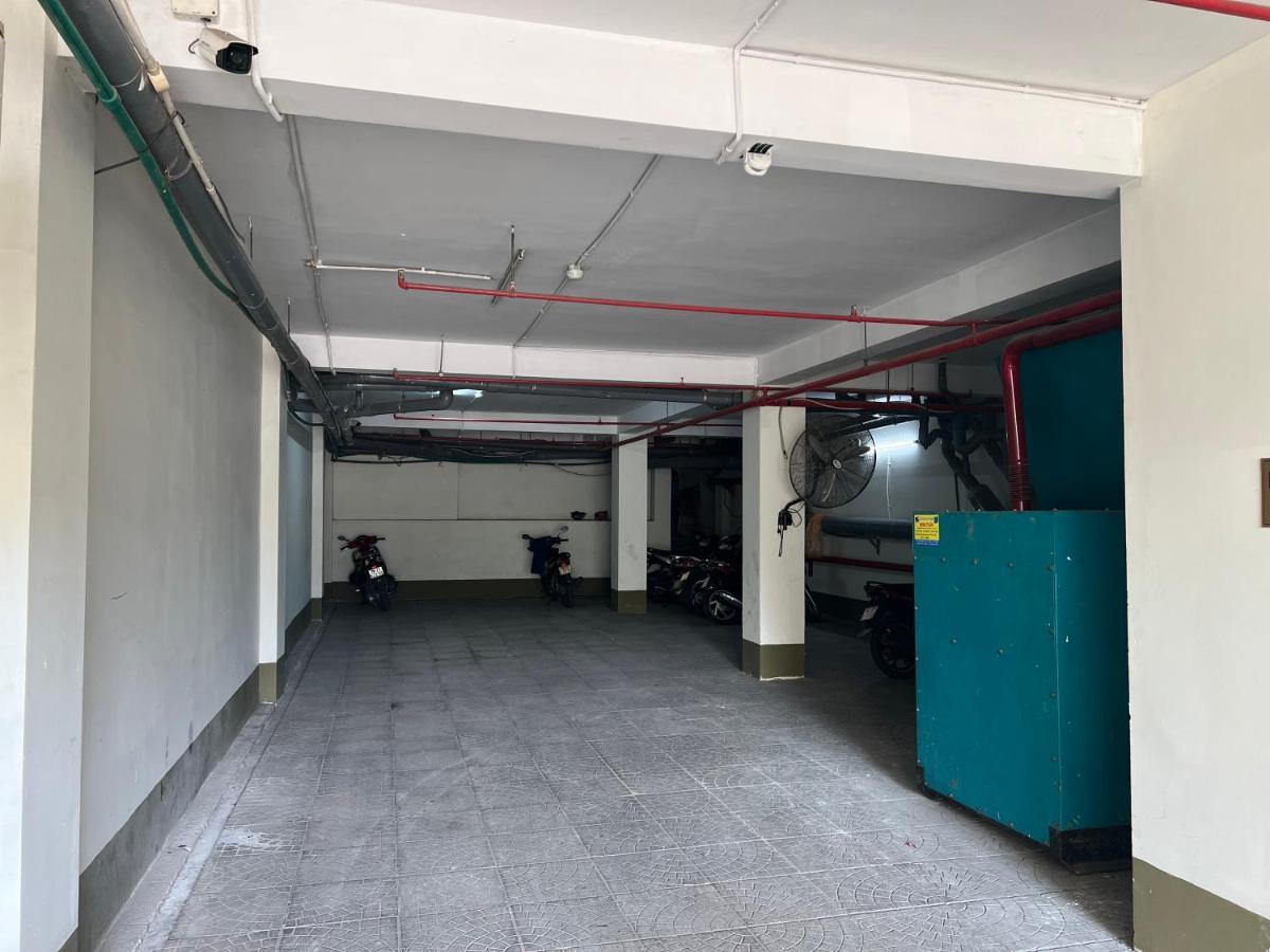 Thanh Vinh & 4* Bandar Ho Chi Minh