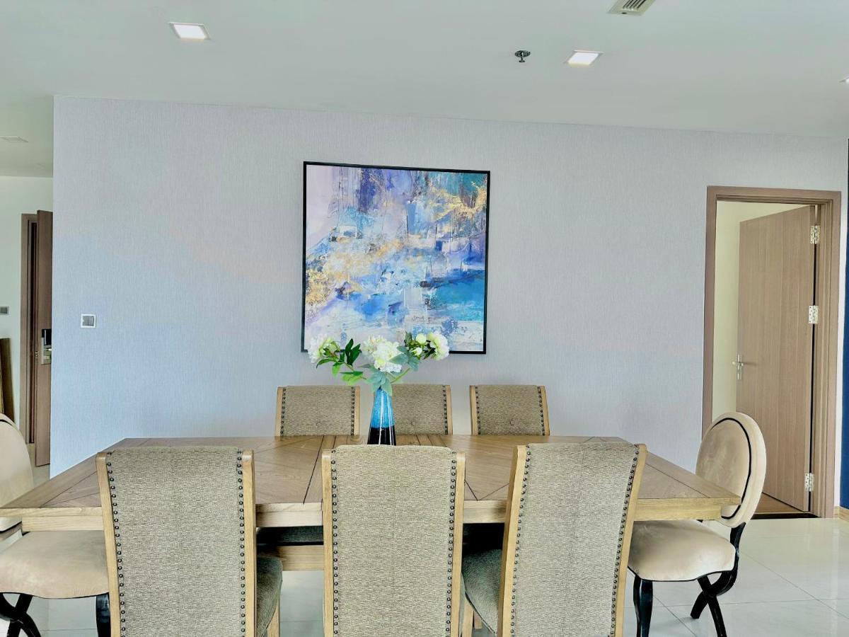 Vinhomes Park - Luxury 1,2,3,4 Bedroom - Khu Do Thi Ven Song Dep Nhat Tp Hcm * Ho Chi Minh City