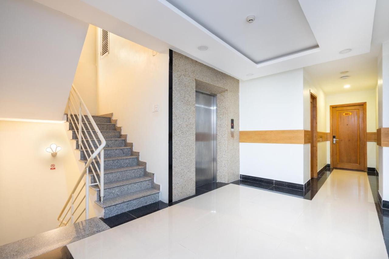 Hotel Vivian - Tan Son Nhat Airport