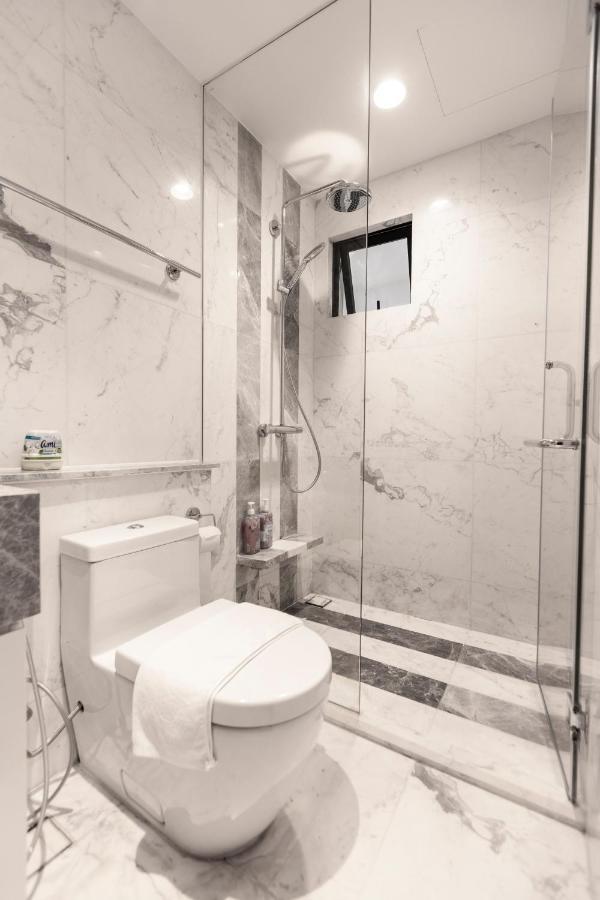D1 Mension - Zenity Luxury - Saigon Centre Apartment *
