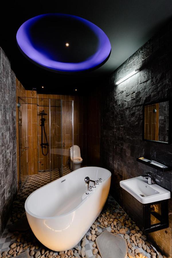 Love hotel Viking *