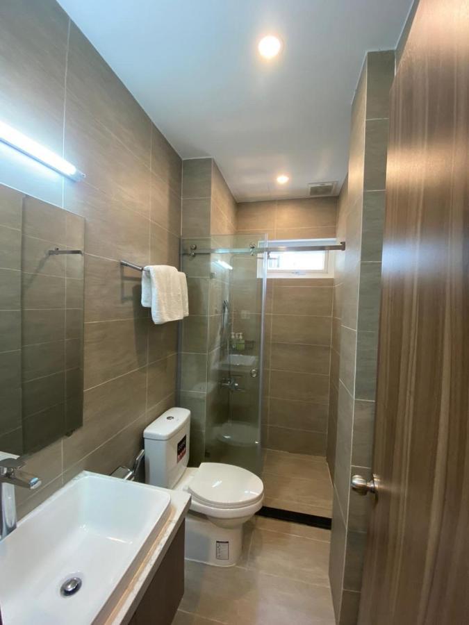 The Jade Apartment *