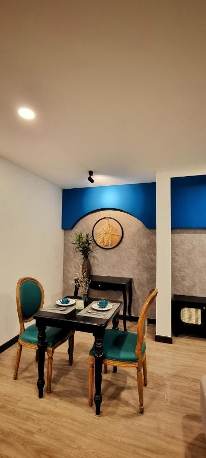 Hotel Sargon D'luxe 3*