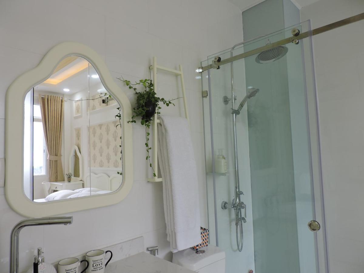 Chez Lotus Vn * TP. Hồ Chí Minh