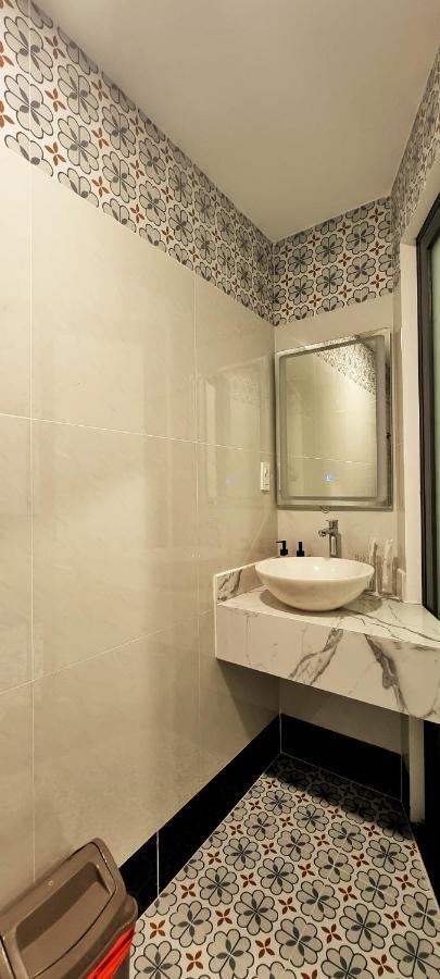 Hotel Sargon D'luxe 3*