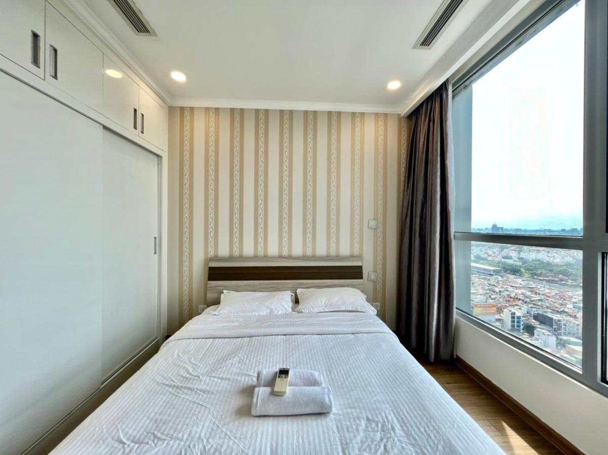 Pangsapuri Luxury Vinhomes Park - Thamin Homes Bandar Ho Chi Minh