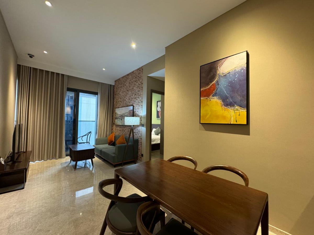 Apartment Four Seasonsthe Marq D1freepickup-pool-gym-sauna *