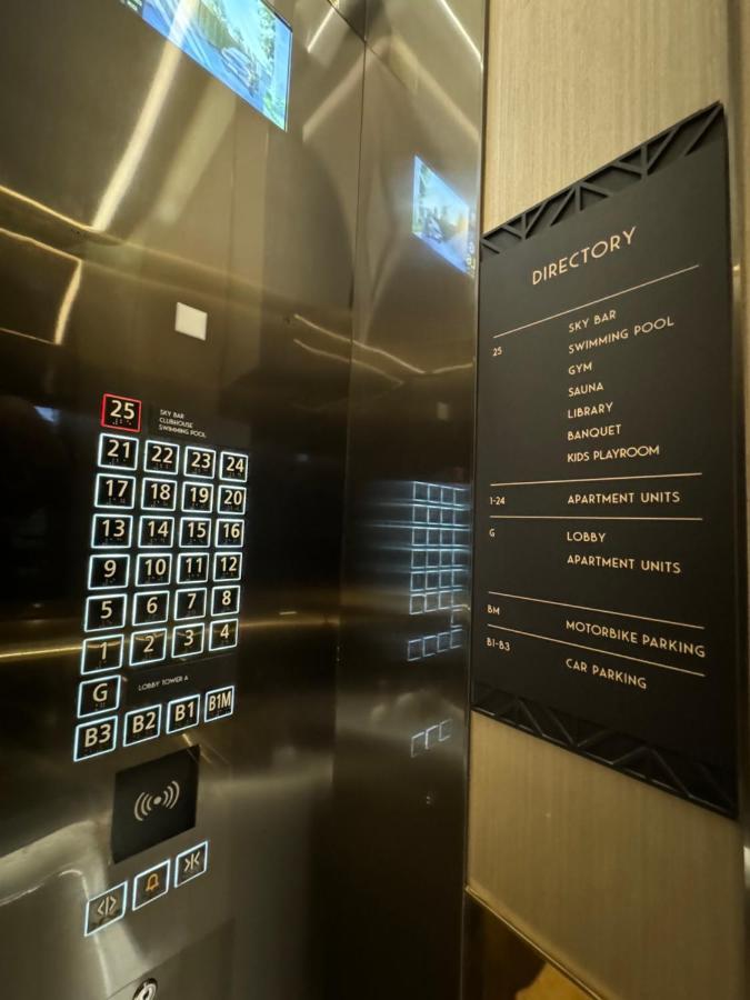 Apartment Four Seasonsthe Marq D1freepickup-pool-gym-sauna *