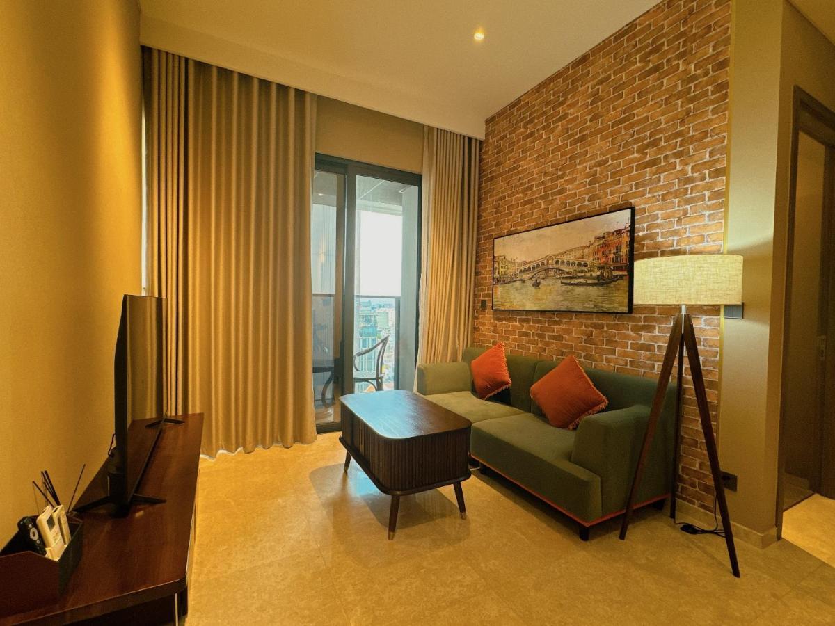 Four Seasonsthe Marq D1freepickup-pool-gym-sauna * Ho Chi Minh City
