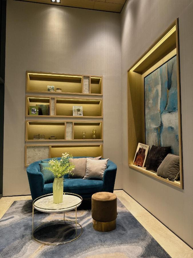 Four Seasonsthe Marq D1freepickup-pool-gym-sauna Apartment