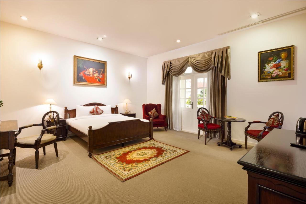 Hidden Mansions Saigon Resort 4*