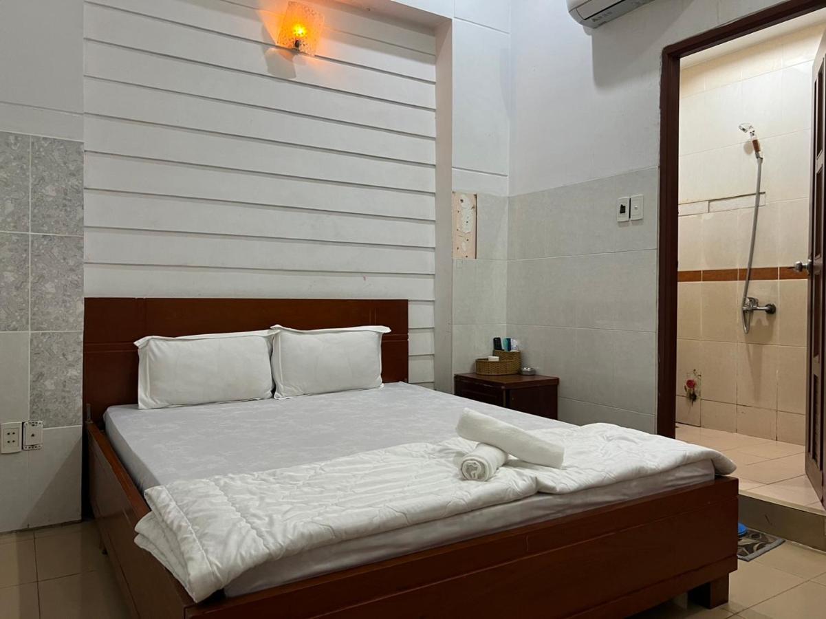 Hotel Khach San Thanh Ho Chi Minh City