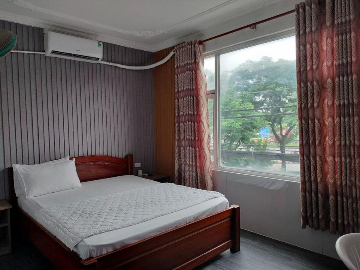 Quynh 2* Ho Chi Minh City