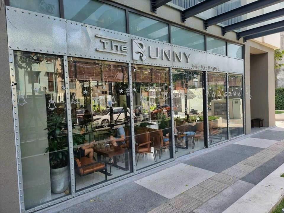 Ho Ha Do 2 Bedroom Luxury Bandar Ho Chi Minh