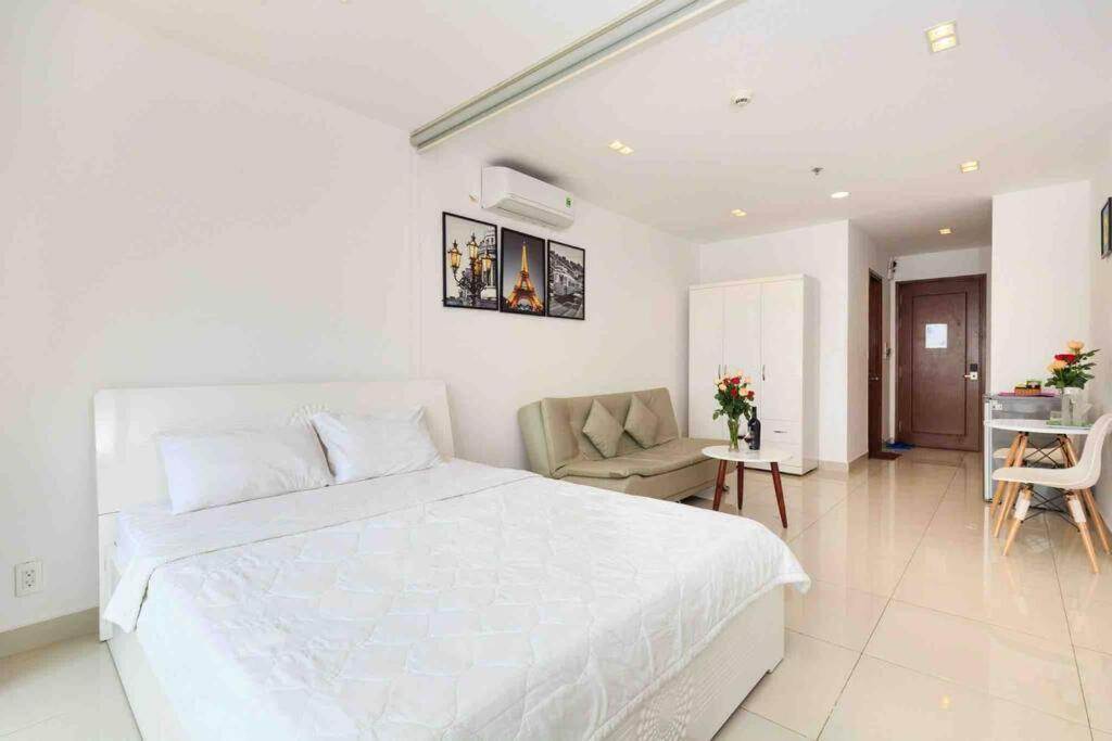Apartment Skyhomes Near Tan Son Nhat Airport-cherry Le