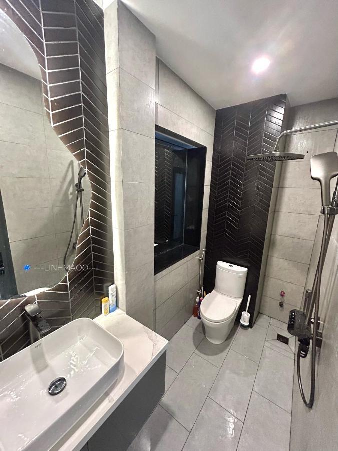 Khanh Nguyen Luxury, Fully Furnished With Street View