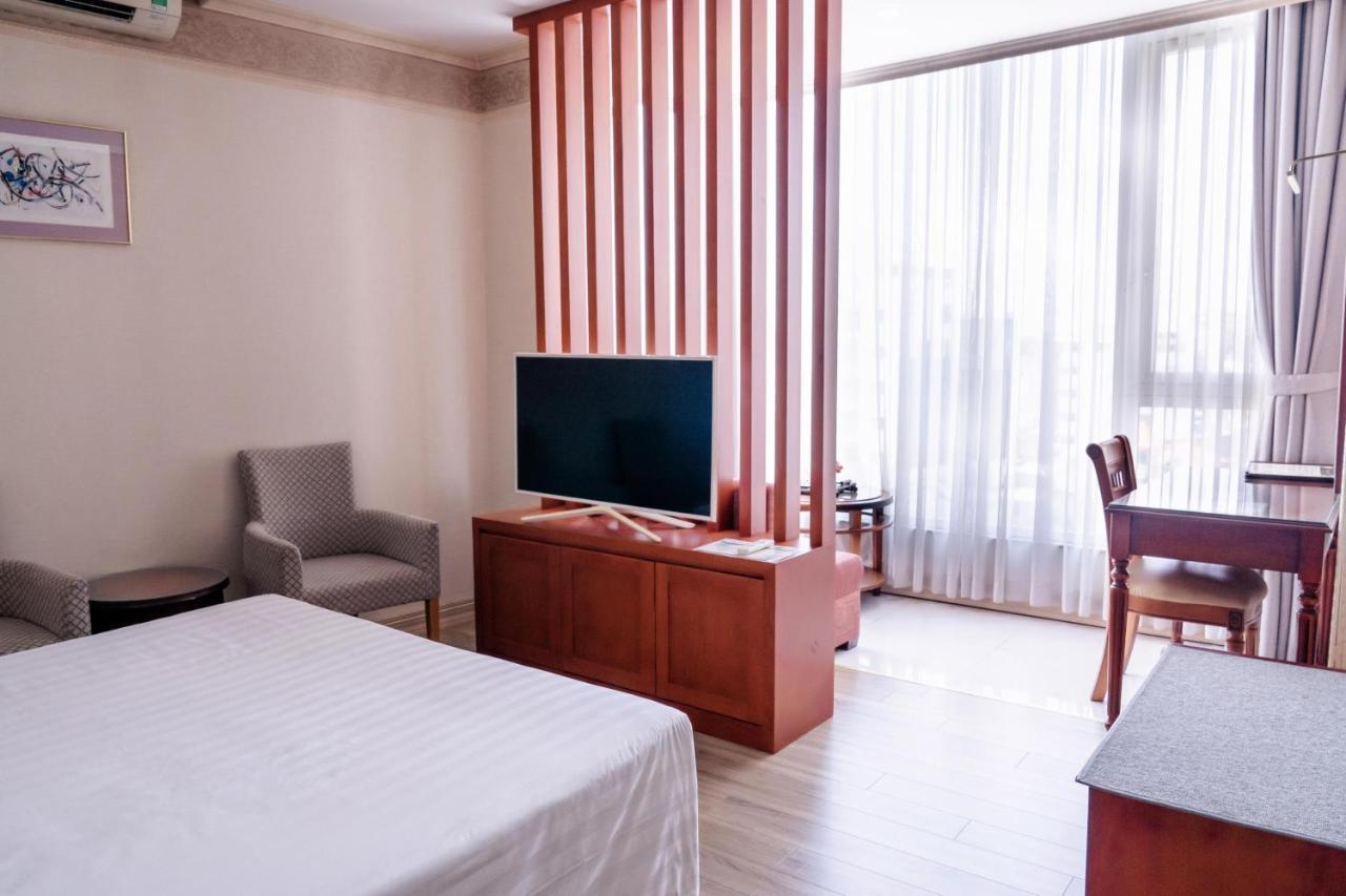 Lotus Saigon 4*