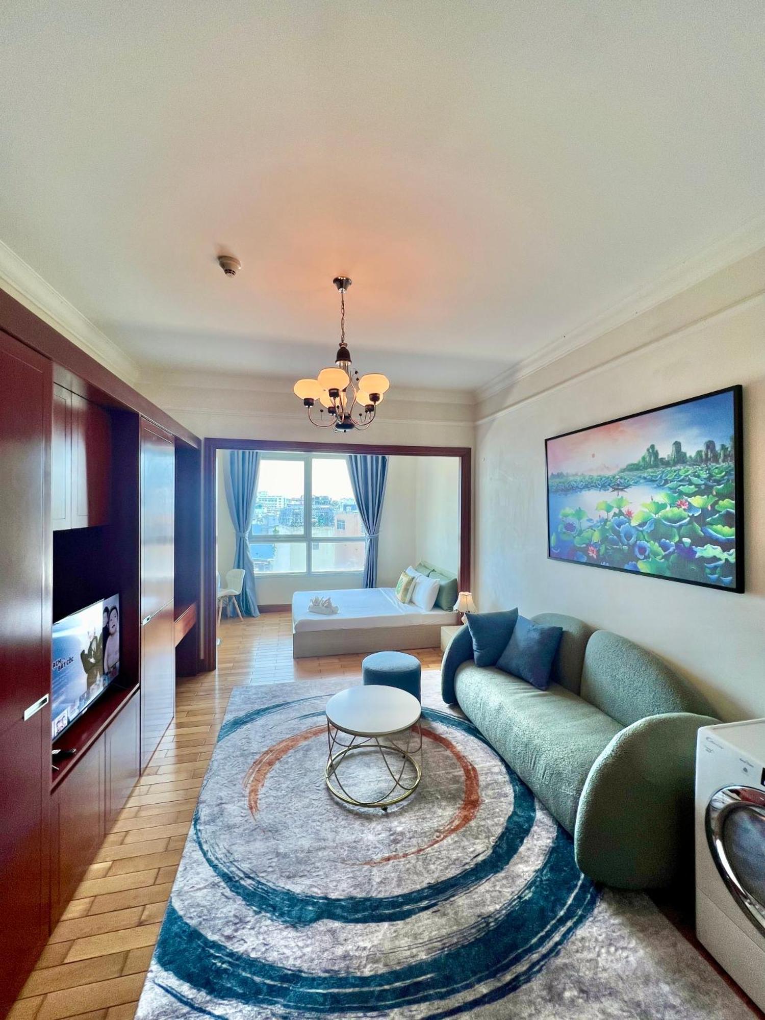Apartment Diny - Rooftop Pool - The Manor 2 Ho Chi Minh City