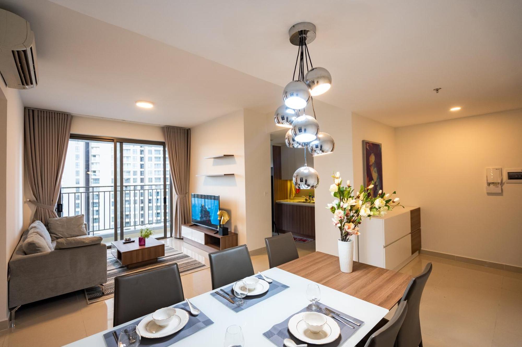 Business District Rivergate - Free Pickup & Pool Ho Chi Minh City