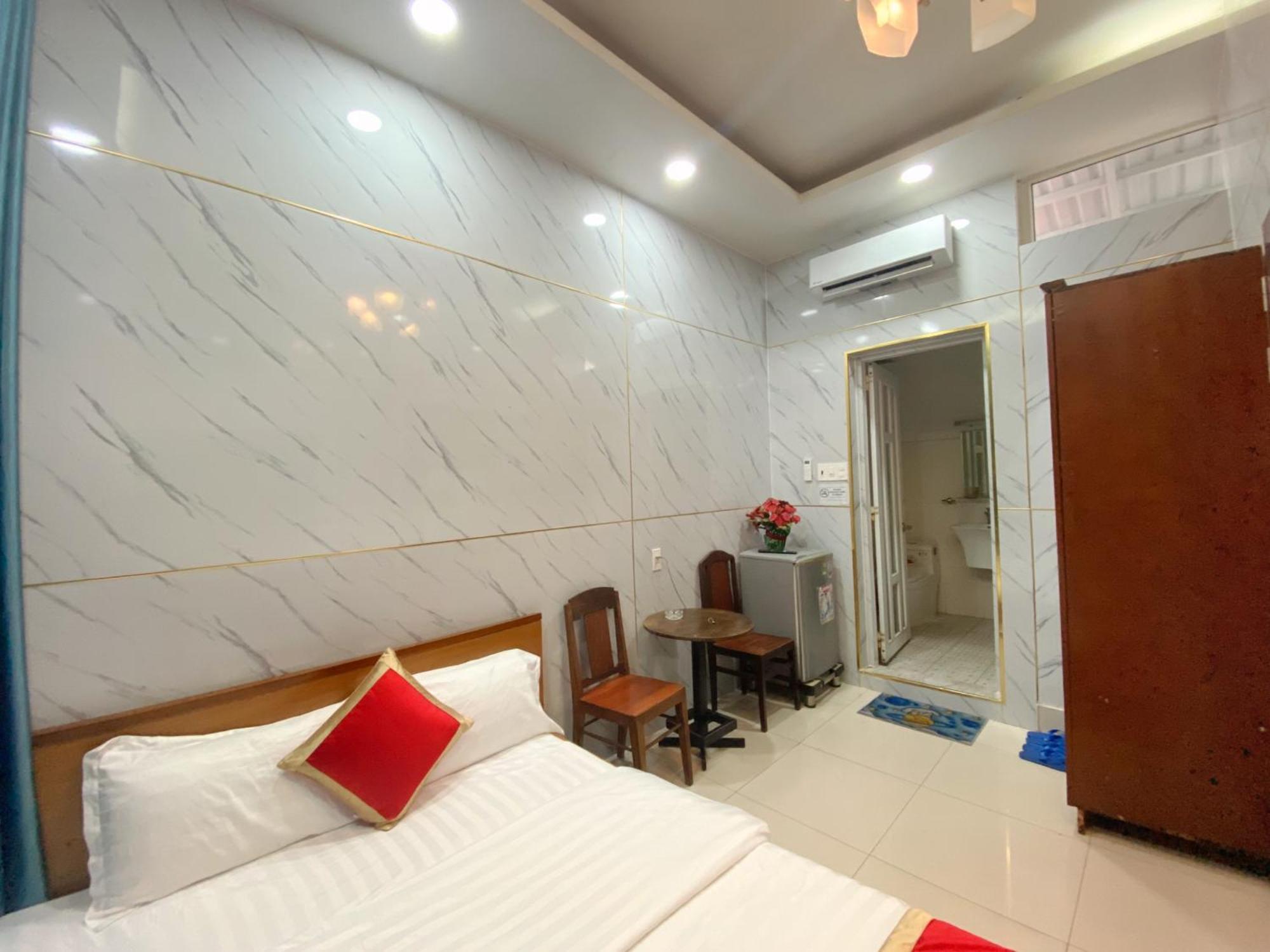 Hotel Lucky Ho Chi Minh City