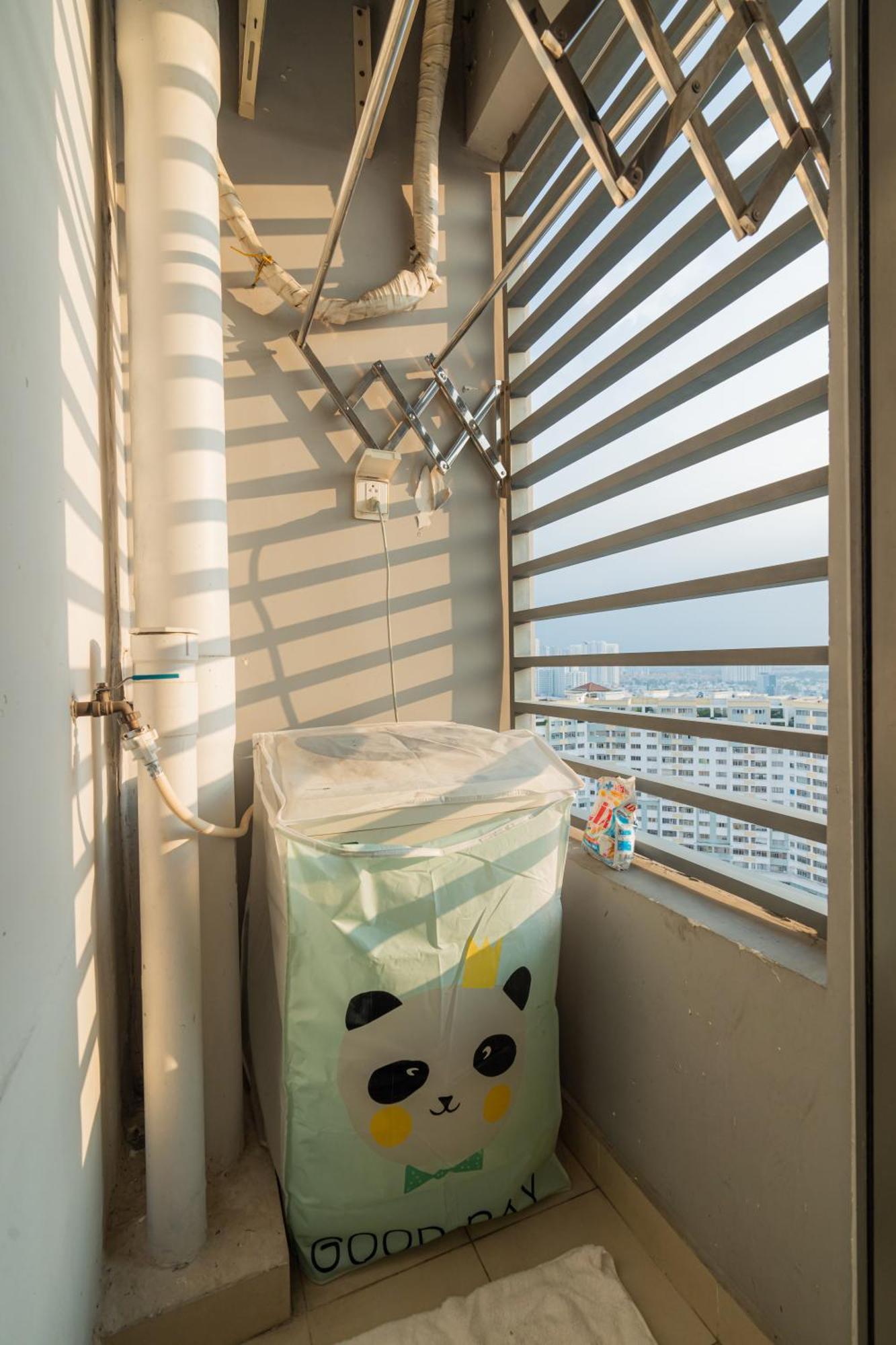 Studio River View-city View & Pool In Center - May Apartment Ho Chi Minh City