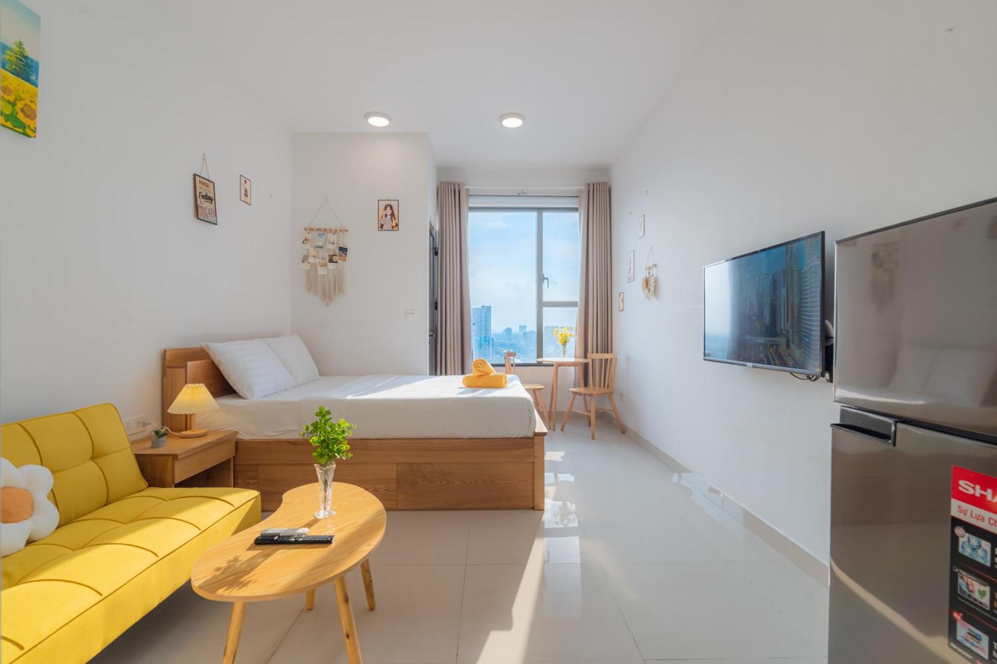 Studio River View-city View & Pool In Center - May Apartment Ho Chi Minh City