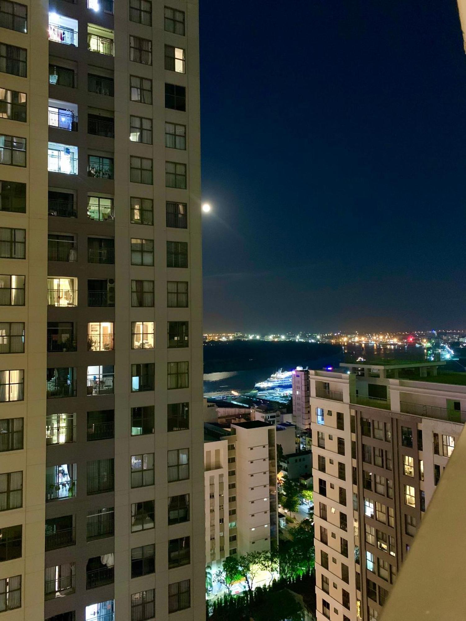 Golden Apartment- In Central-balcony-all New * Ho Chi Minh City