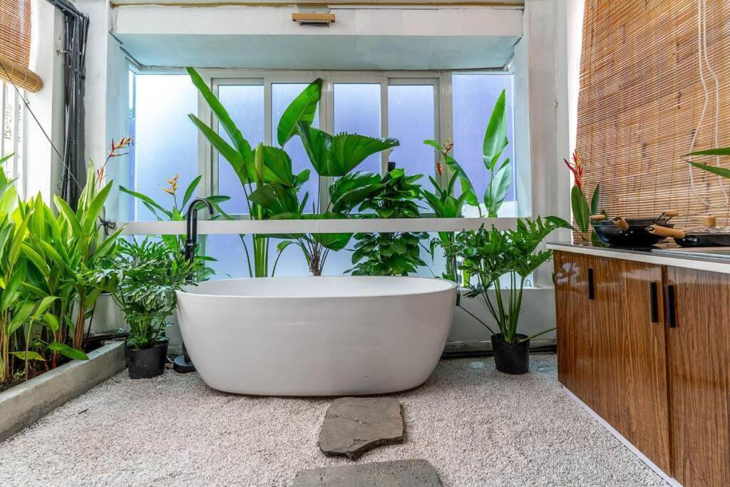 Apartment Wabi Sabi + Secret Garden +netflix @100m@ben Thanh