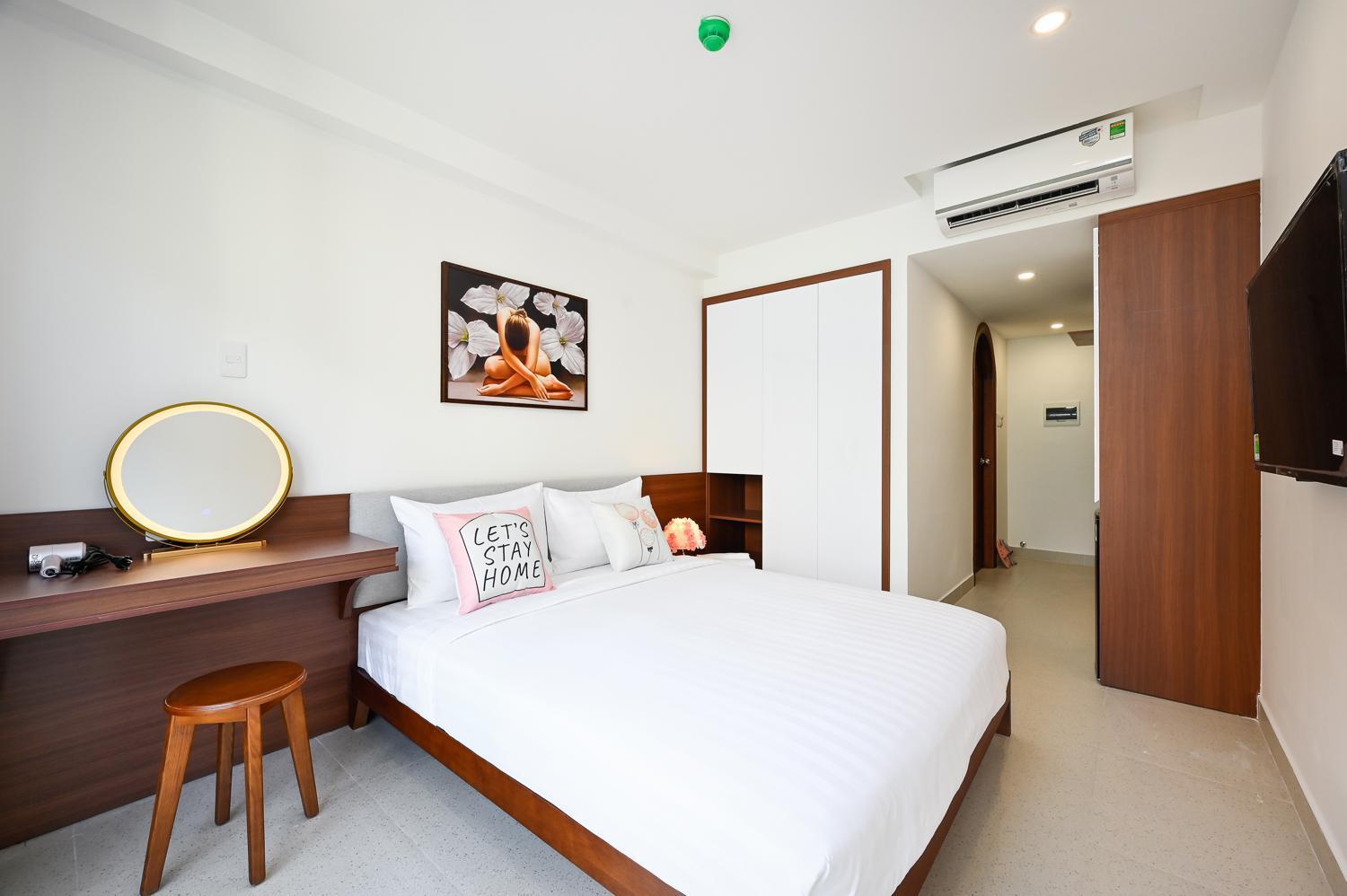 Saigon & Hotel