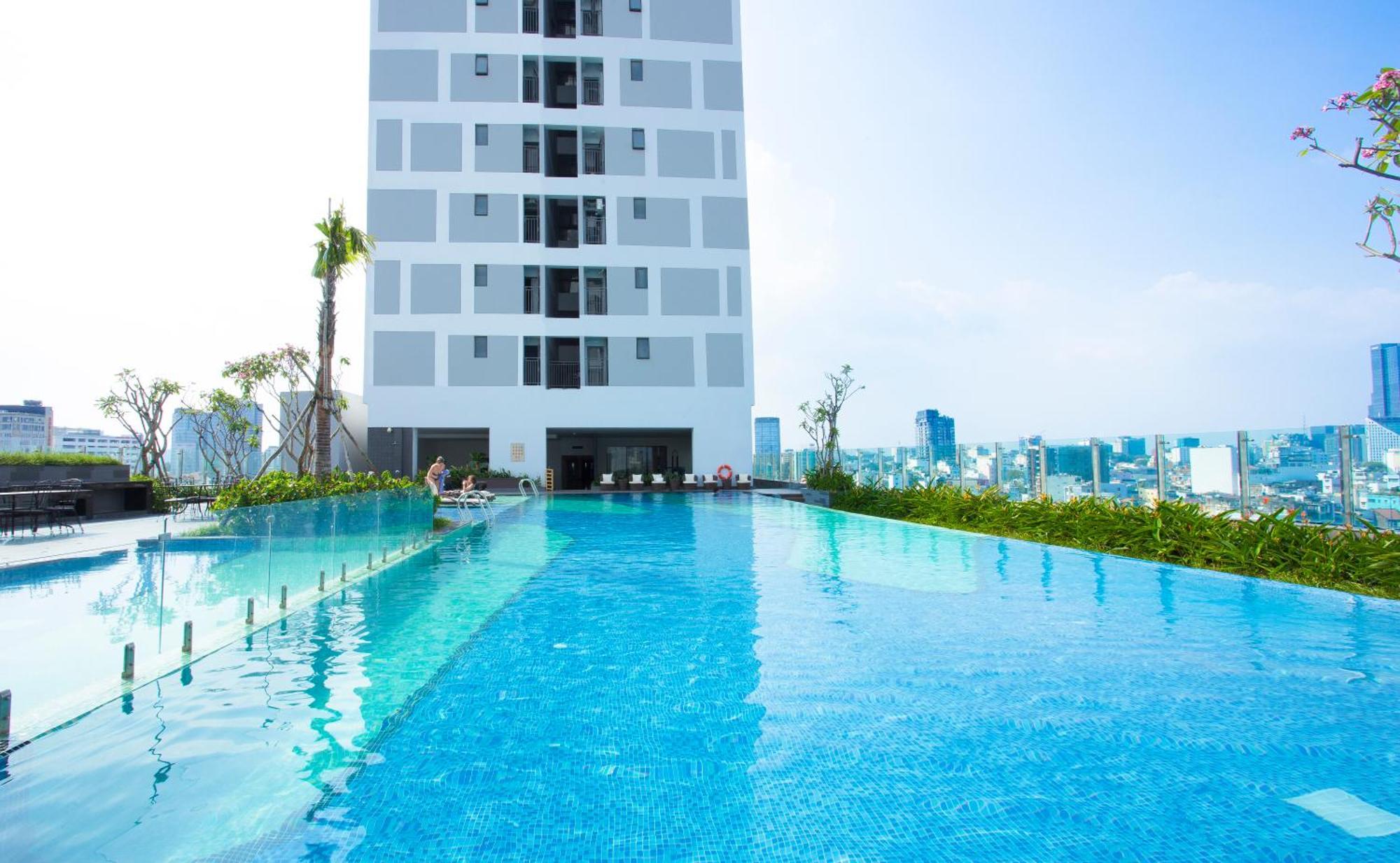 Aloha Saigon - Rivergate *