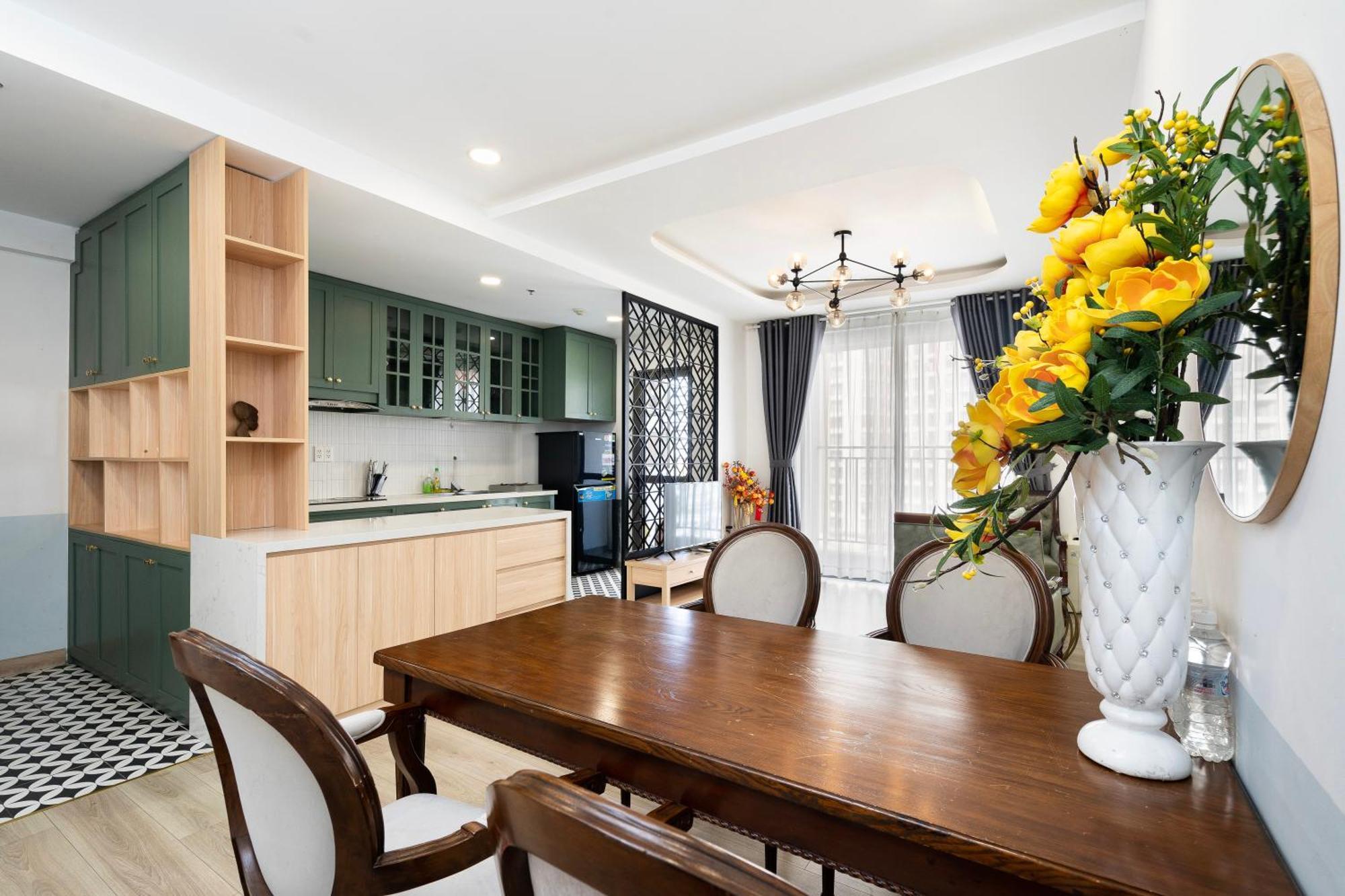 Aloha Saigon - Rivergate Apartment