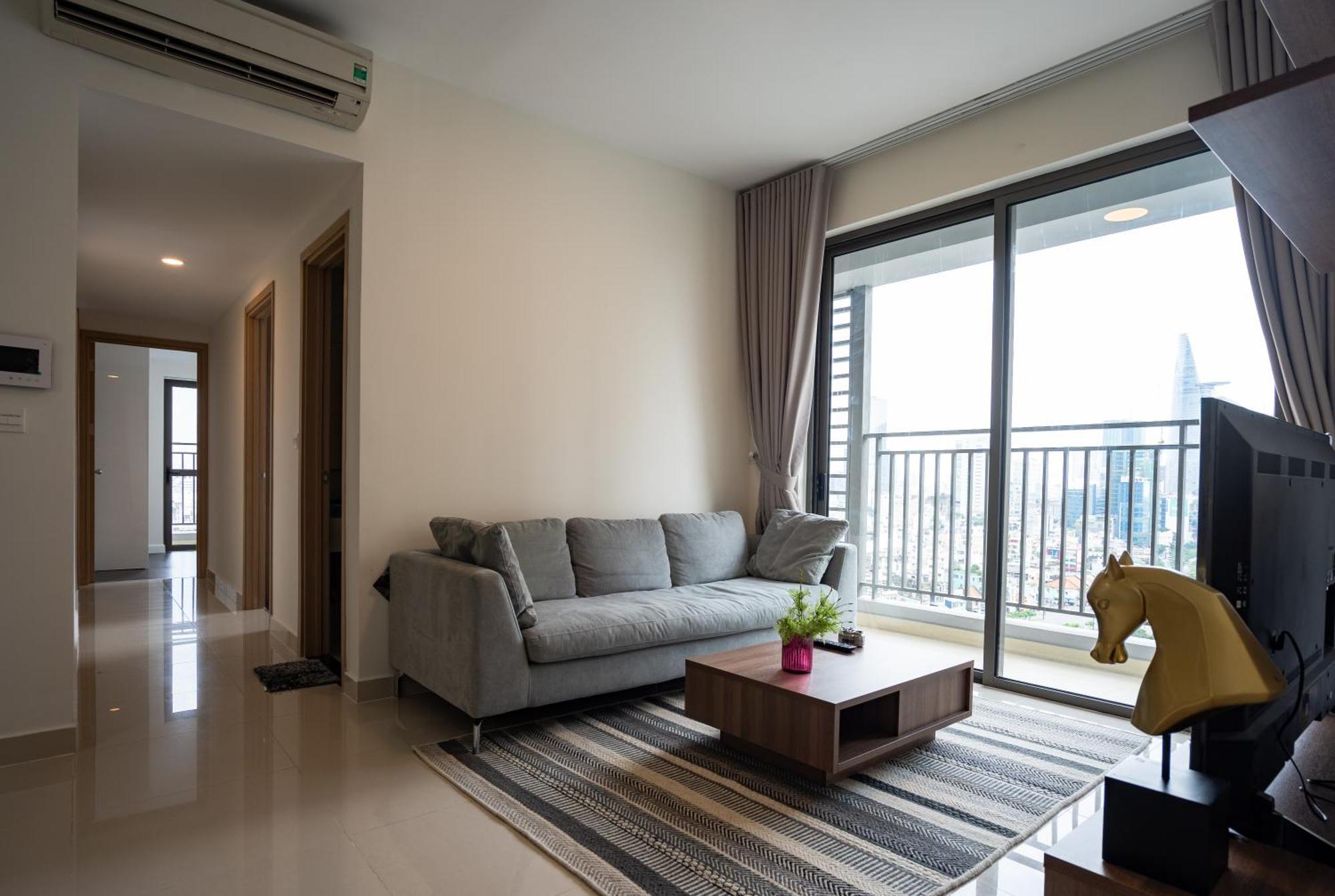 Business District Rivergate - Free Pickup & Pool Ho Chi Minh City