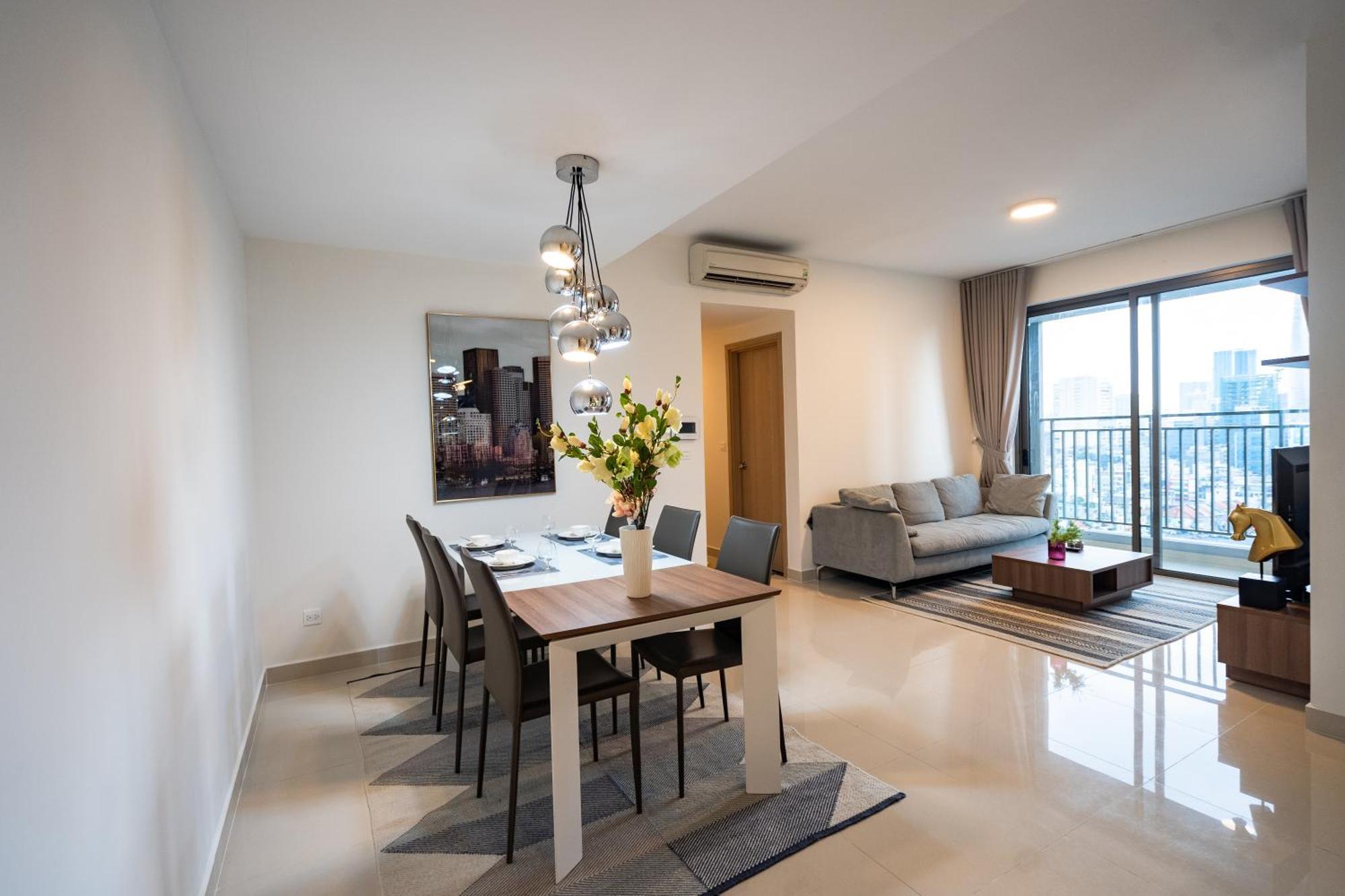 Apartment Business District Rivergate - Free Pickup & Pool *