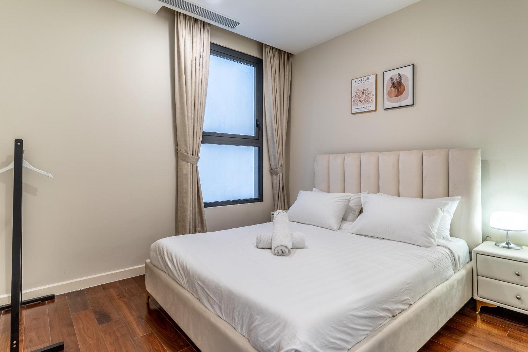 Delux D1,3bedrooms,2 Bath,pool,gym Apartment Ho Chi Minh City