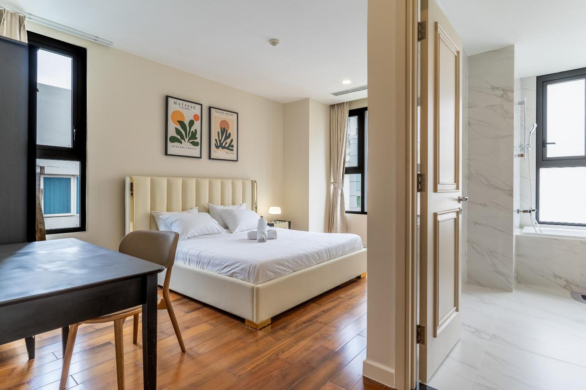 Apartment Delux D1,3bedrooms,2 Bath,pool,gym