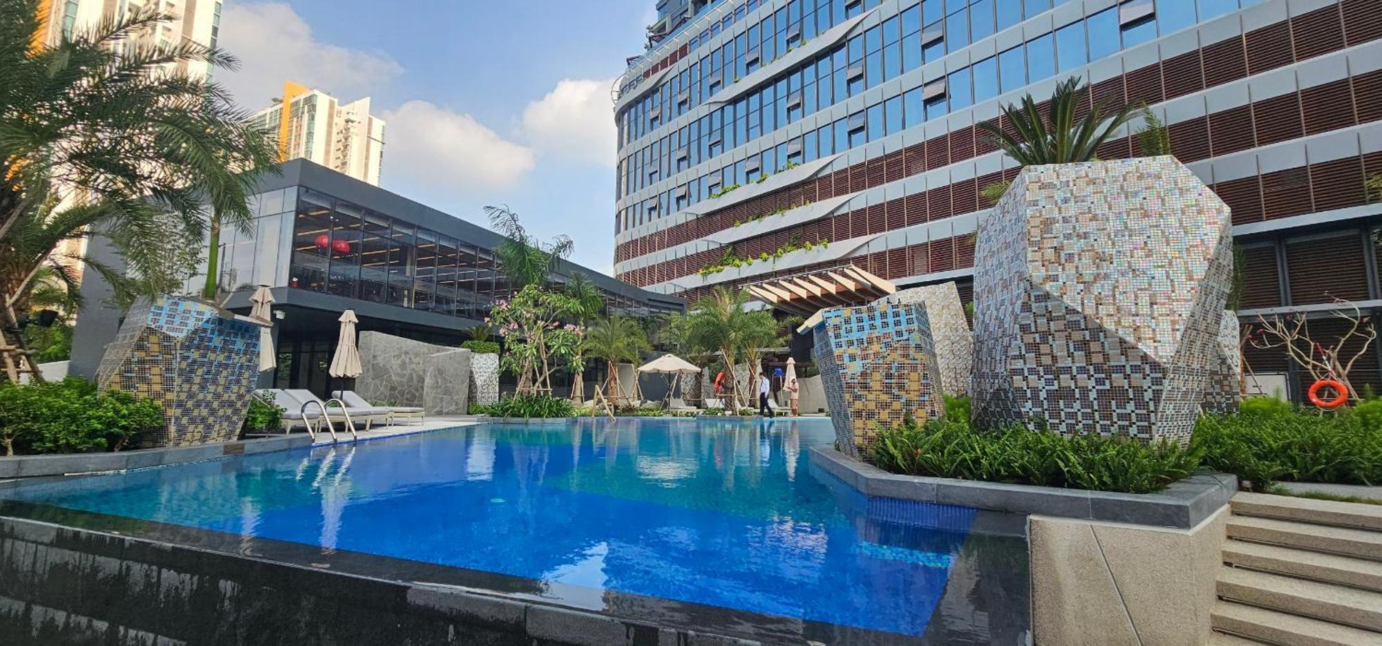 Kn In Lumiere Riverside * Ho Chi Minh City