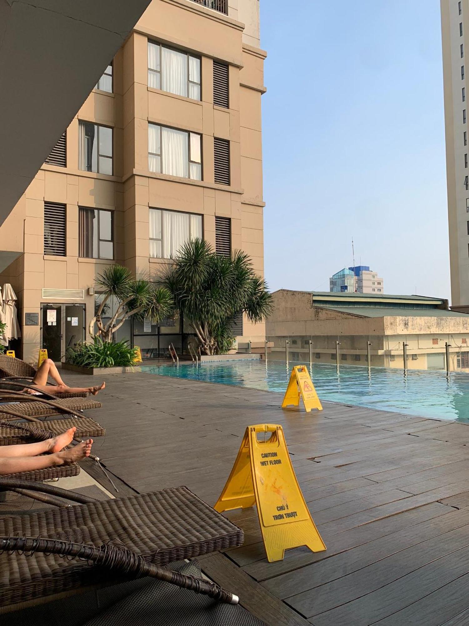 Golden Apartment- In Central-balcony-all New