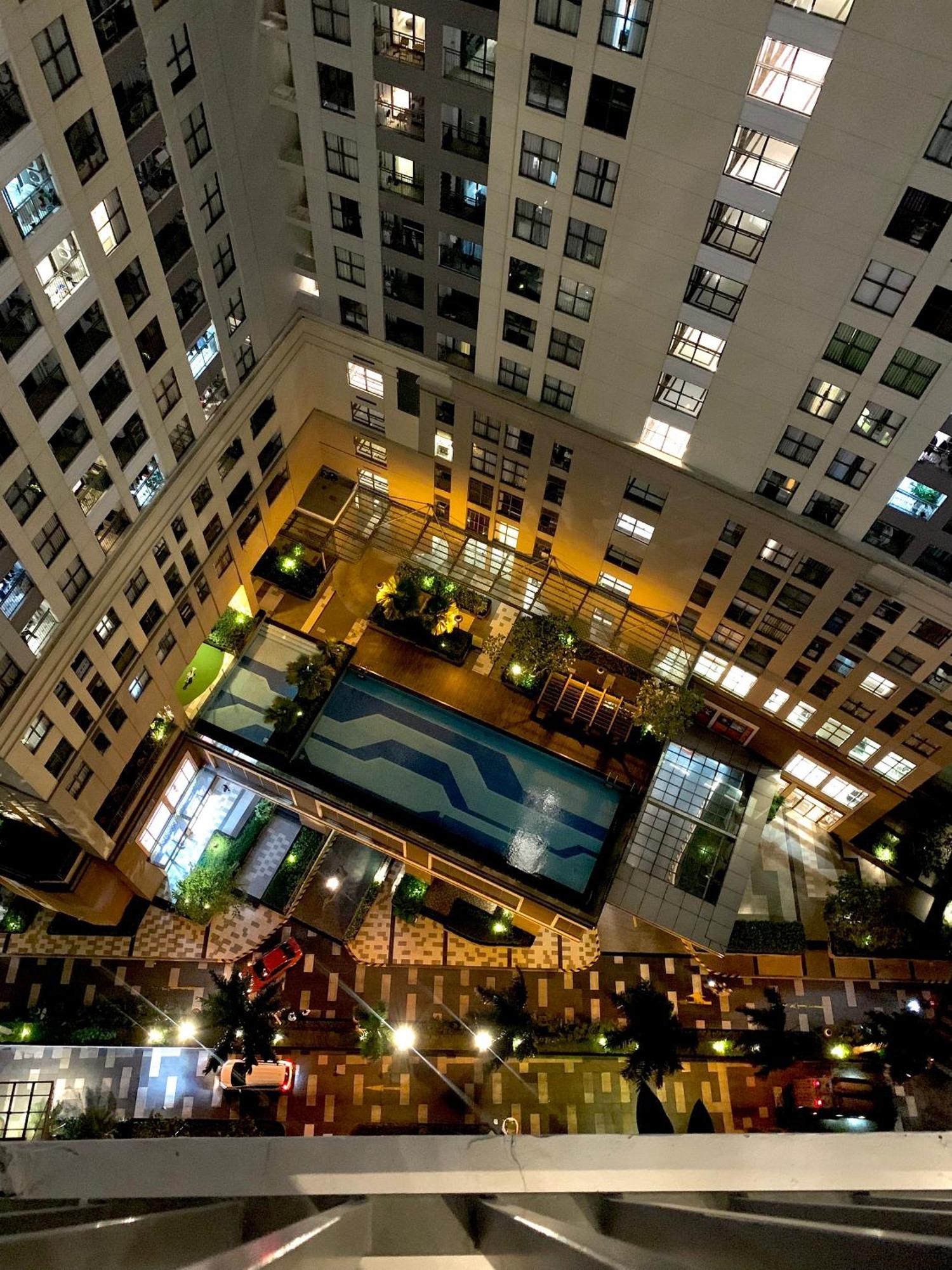 Golden Apartment- In Central-balcony-all New *