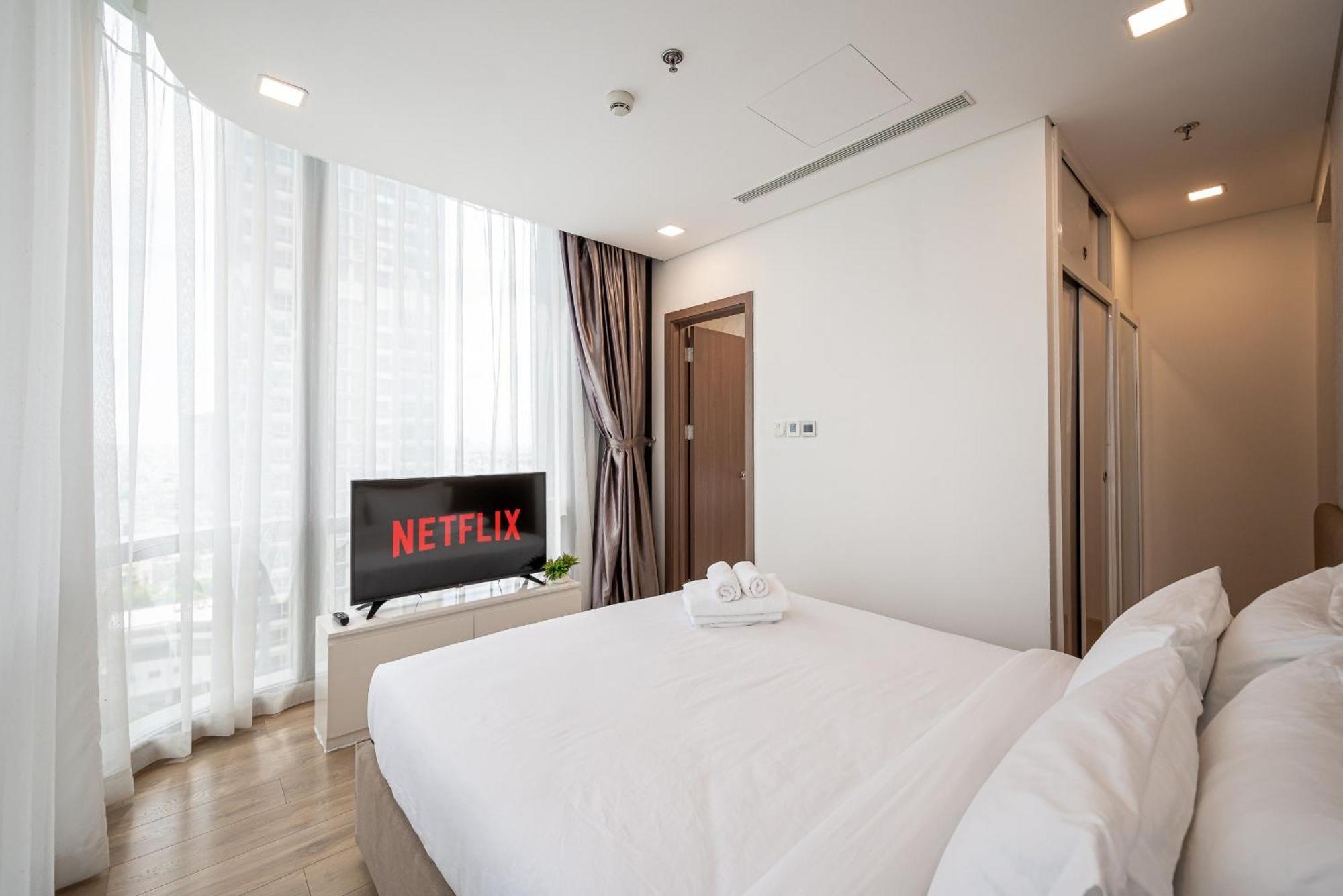 Khách sạn Urban Heights Landmark 81 TP. Hồ Chí Minh
