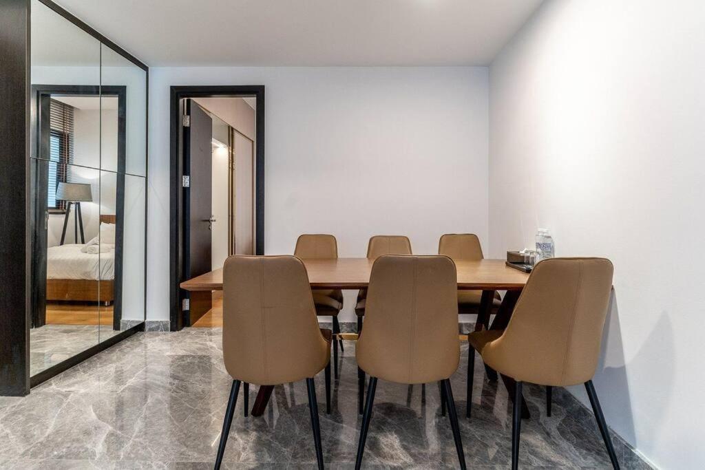 Apartment Luxury Family Gathering@d1/ben Thanh/bui Vien/pool *